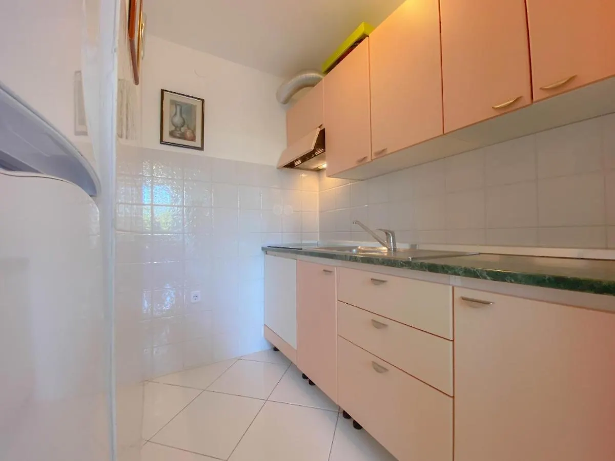 Romina Apartment Zambratija  0*, Zambratija (Istria)