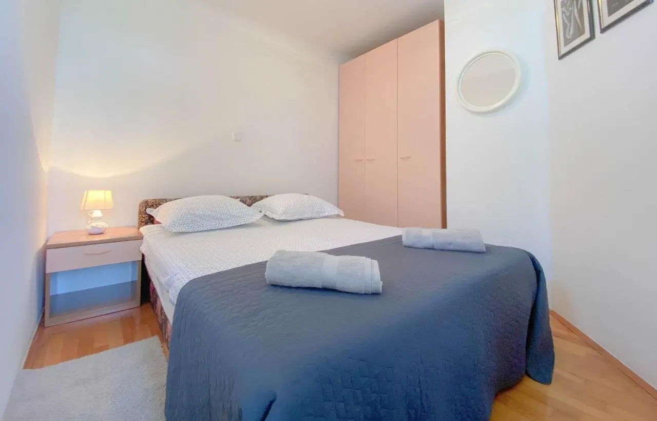 Romina Apartment Zambratija  Croatia